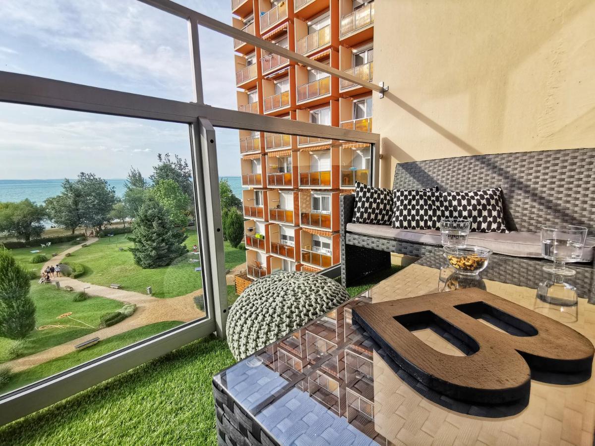 Szin-Aranyhid Apartman Siófok Exteriör bild